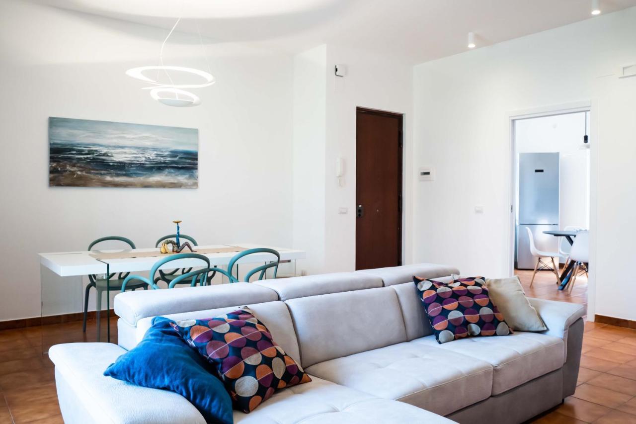 アーチ・カステッロ Acquamarina Luxury Houseヴィラ エクステリア 写真