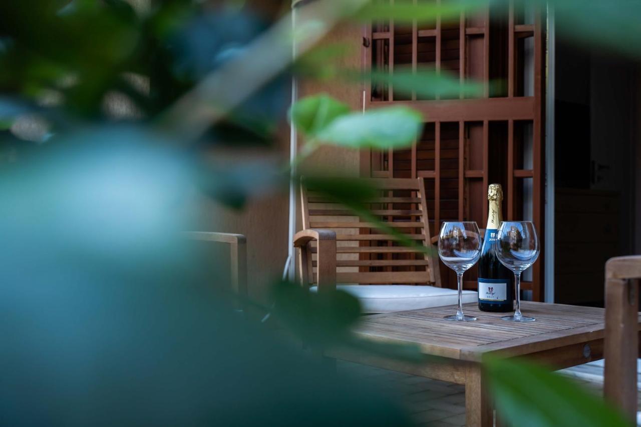アーチ・カステッロ Acquamarina Luxury Houseヴィラ エクステリア 写真