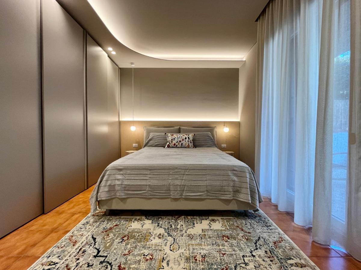 アーチ・カステッロ Acquamarina Luxury Houseヴィラ エクステリア 写真